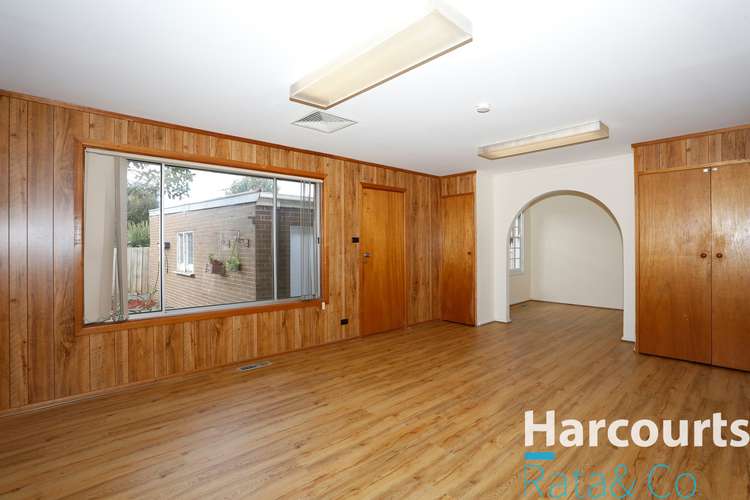 Second view of Homely house listing, 8 Almond Court, Thomastown VIC 3074
