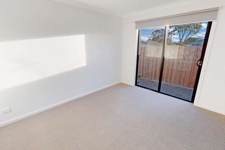 Fourth view of Homely unit listing, 2/9 Cherryplum Court, Cranbourne North VIC 3977