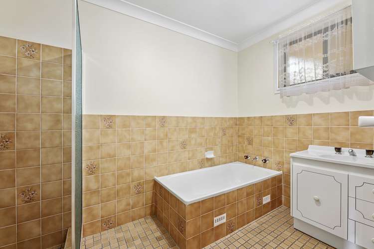 Fifth view of Homely house listing, 52 Amaroo Road, Tamworth NSW 2340