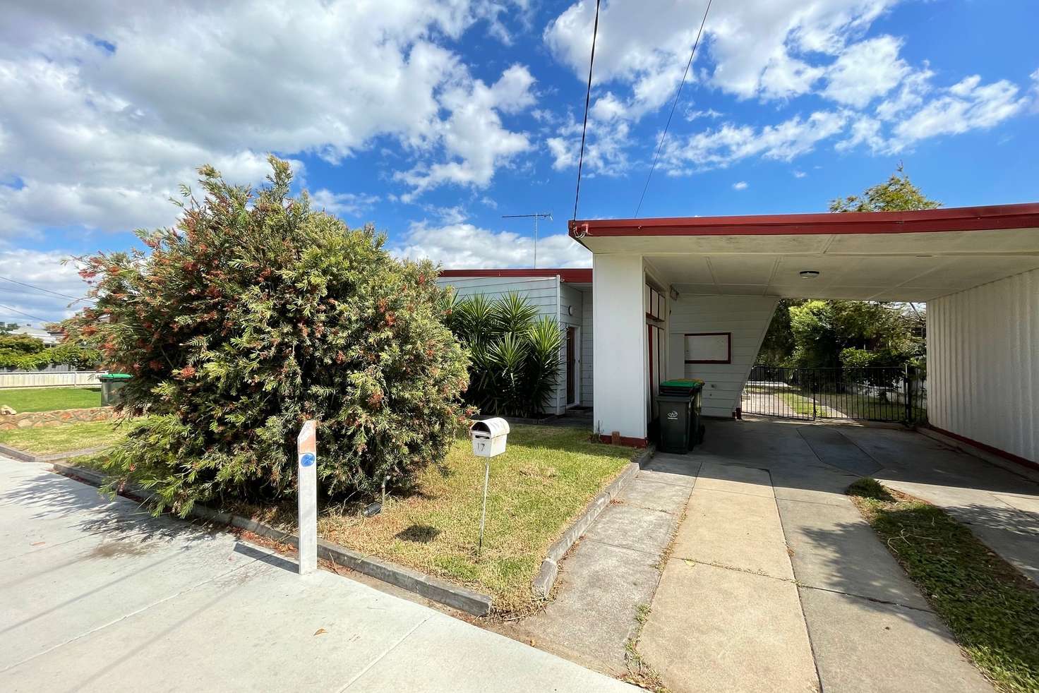 Main view of Homely house listing, 17 Raymond Street, Wangaratta VIC 3677