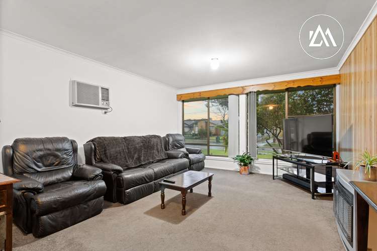 Fifth view of Homely house listing, 10 Bouvardia Crescent, Frankston North VIC 3200