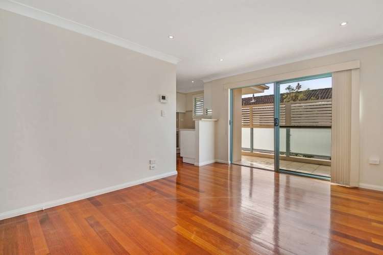 Main view of Homely unit listing, 8/73 Dee Why Parade, Dee Why NSW 2099