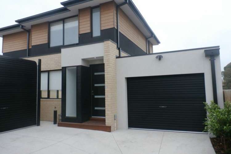 Main view of Homely townhouse listing, 2/296 Sussex Street, Pascoe Vale VIC 3044