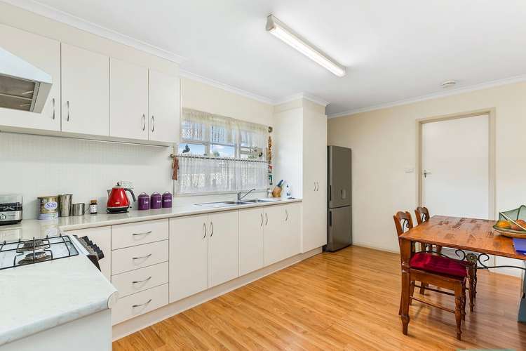 Third view of Homely unit listing, 2/86 Racecourse Road, Ascot VIC 3551
