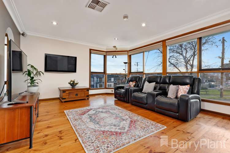 Second view of Homely house listing, 33 Warrenwood Place, Bundoora VIC 3083