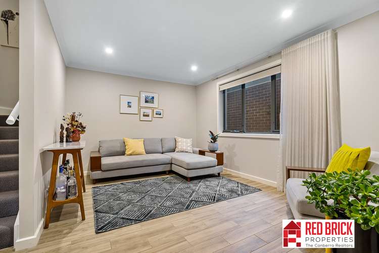 42/1 Gifford Street, Coombs ACT 2611