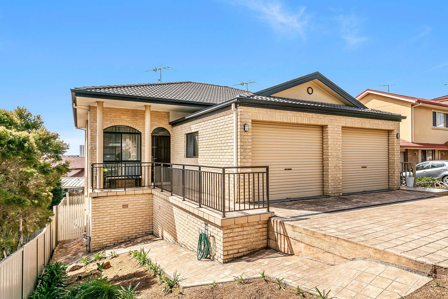 Main view of Homely semiDetached listing, 2/42 Chillawong Circuit, Blackbutt NSW 2529