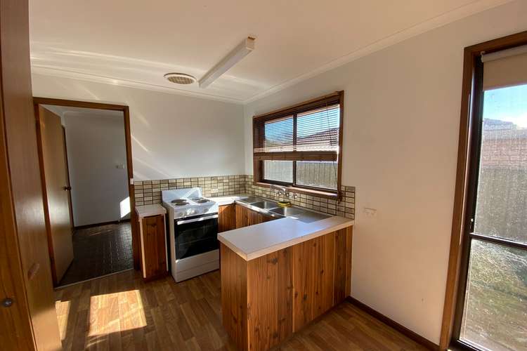 Fourth view of Homely unit listing, 2/24 Williams Road, Wangaratta VIC 3677