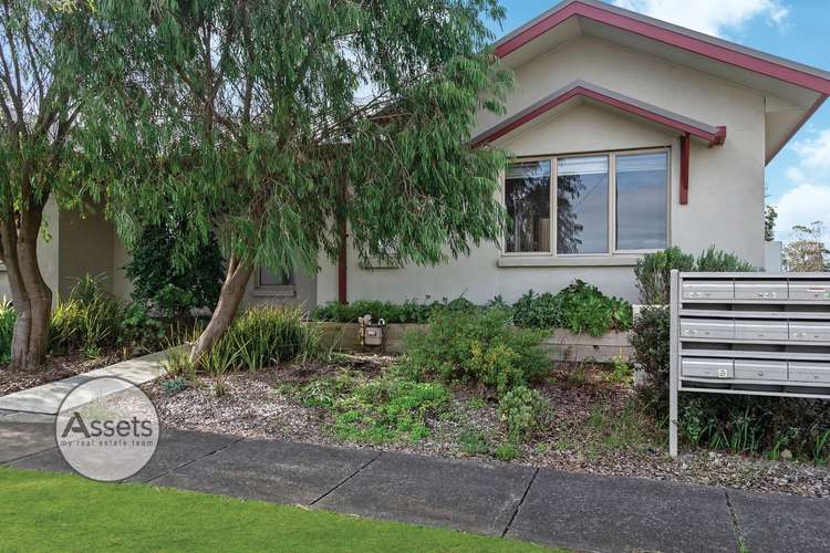 Main view of Homely unit listing, 32 Richardson Street, Portland VIC 3305
