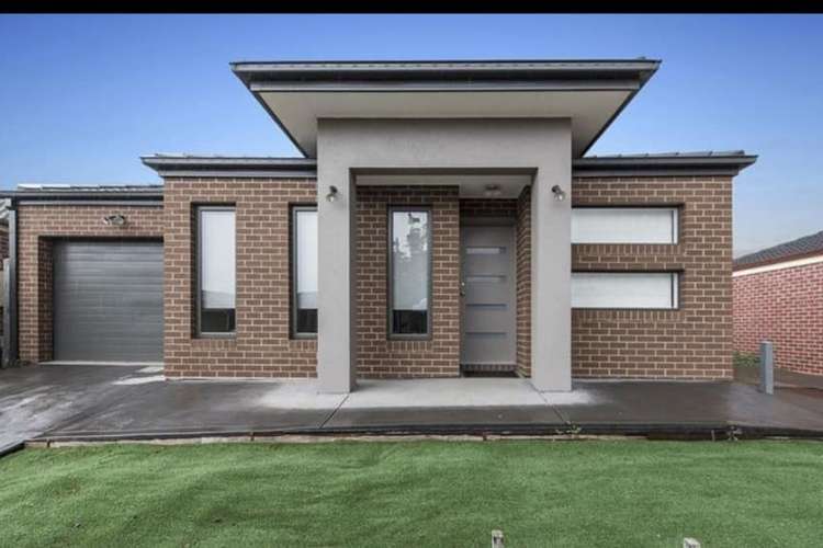 1/18 Haywood Grove, Melton West VIC 3337