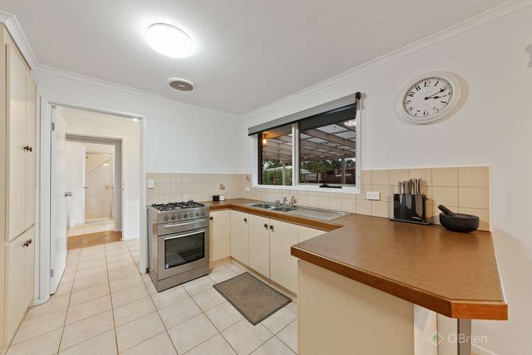 Fifth view of Homely house listing, 6 South Charles Court, Cranbourne VIC 3977