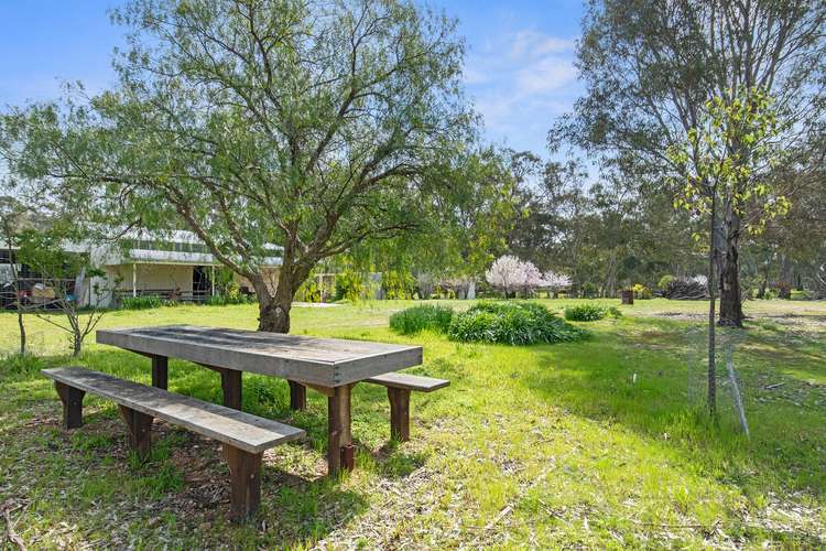 372 Hard Hills Track, Dunolly VIC 3472