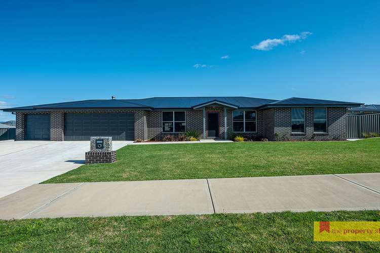 8 Knox Crescent, Mudgee NSW 2850