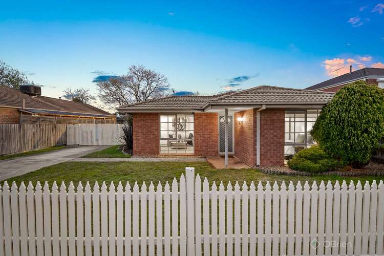 Main view of Homely house listing, 33 Godwin Avenue, Narre Warren VIC 3805
