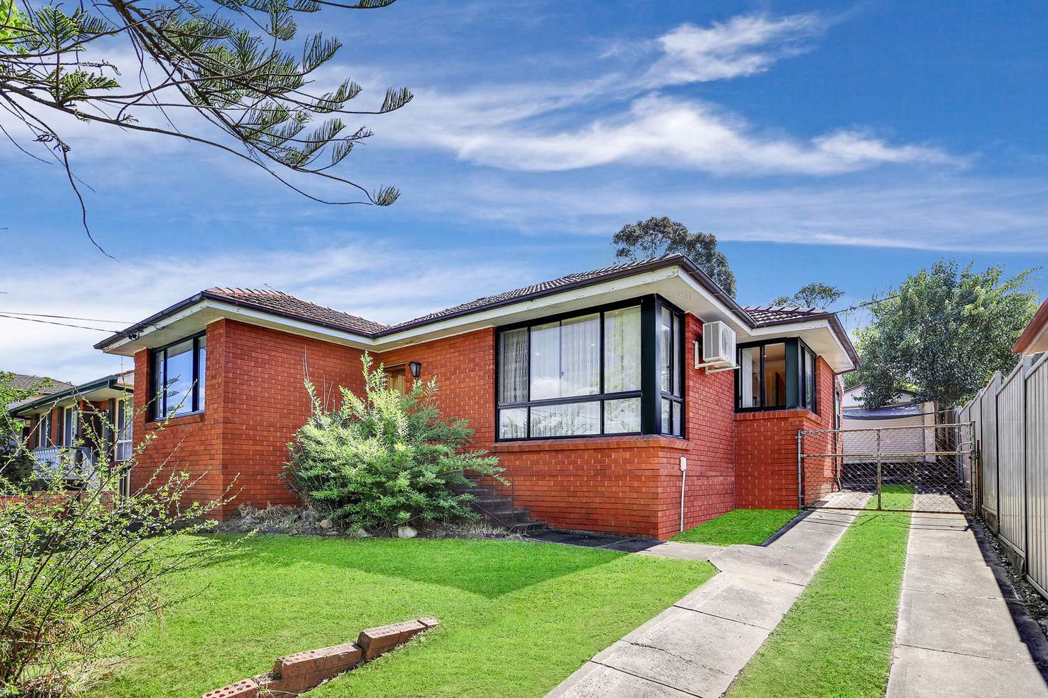 Main view of Homely house listing, 36 Athabaska Avenue, Seven Hills NSW 2147