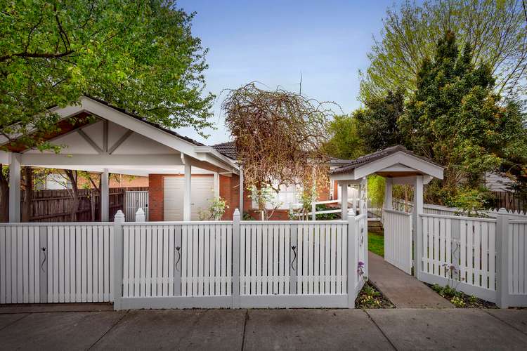 44a Woodland Street, Strathmore VIC 3041