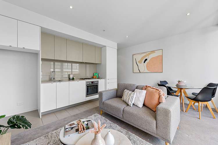 Main view of Homely unit listing, 104/3 Morton Avenue, Carnegie VIC 3163