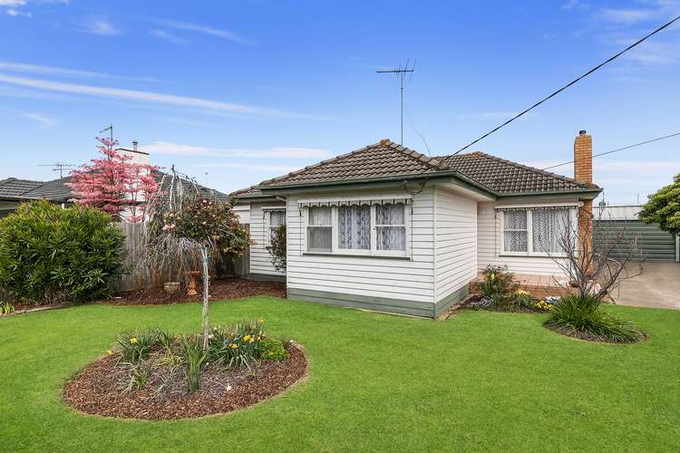 24 Glover Street, Newcomb VIC 3219