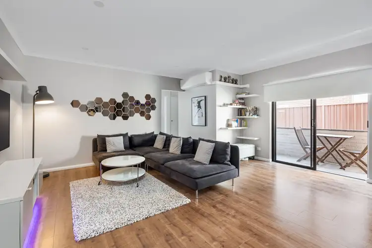 1/10 Broughton Street