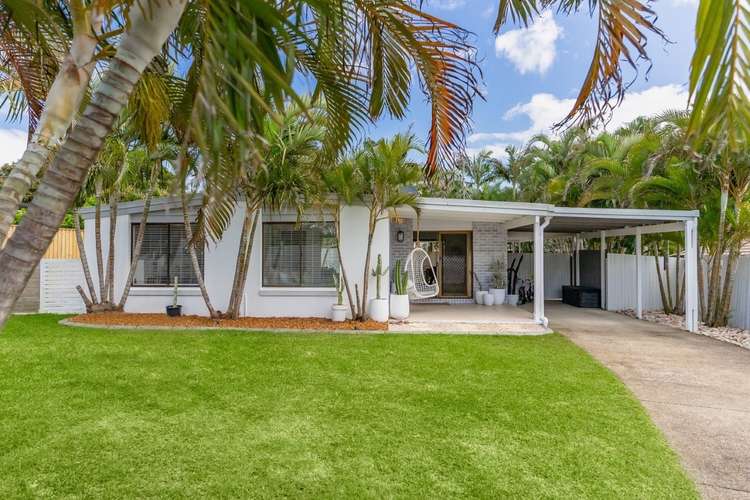 22 Dame Patti Drive, Sunrise Beach QLD 4567