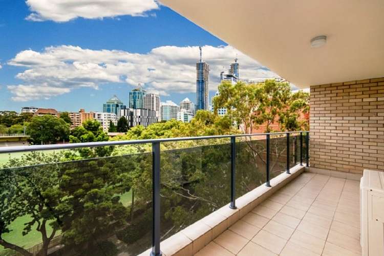40/35 Orchard Road, Chatswood NSW 2067