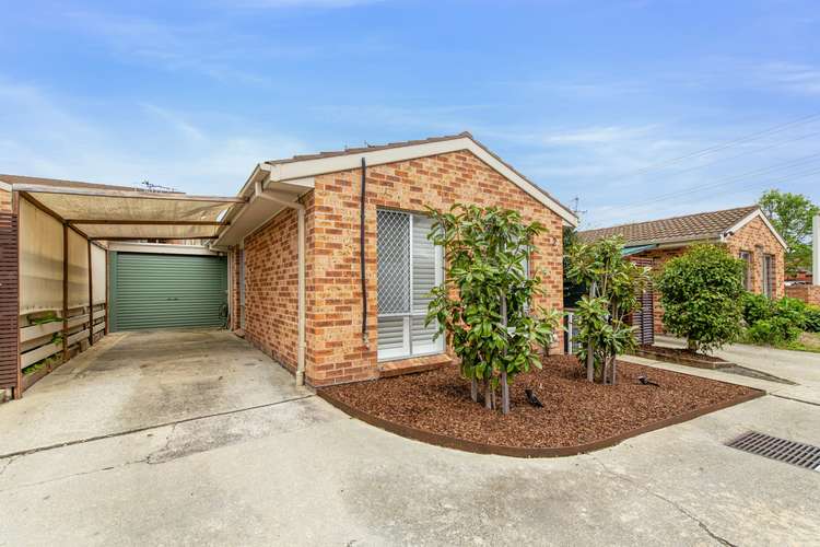 Main view of Homely townhouse listing, 2/10 Hakea Street, Queanbeyan NSW 2620