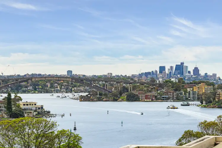 11/5 Marmion Road