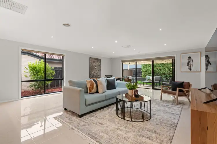 Fifth view of Homely house listing, 16 Eccles Circuit, Macgregor ACT 2615