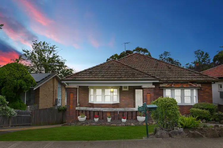 11 Neirbo Avenue