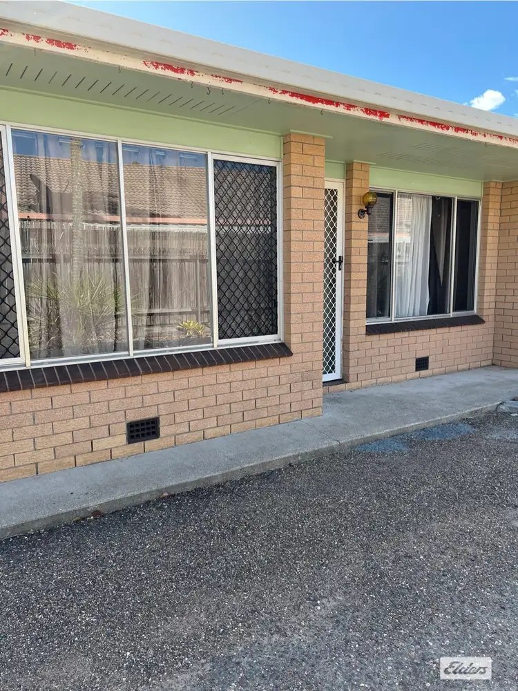 2/172 Cypress Street