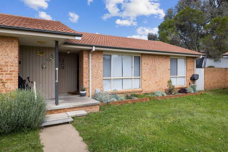 7/13 Ross Road, Queanbeyan NSW 2620