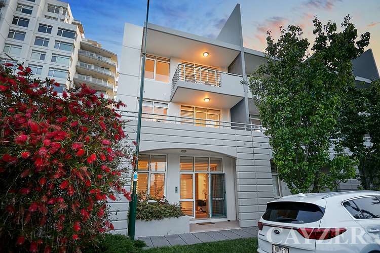 Main view of Homely townhouse listing, 117 Beach Street, Port Melbourne VIC 3207