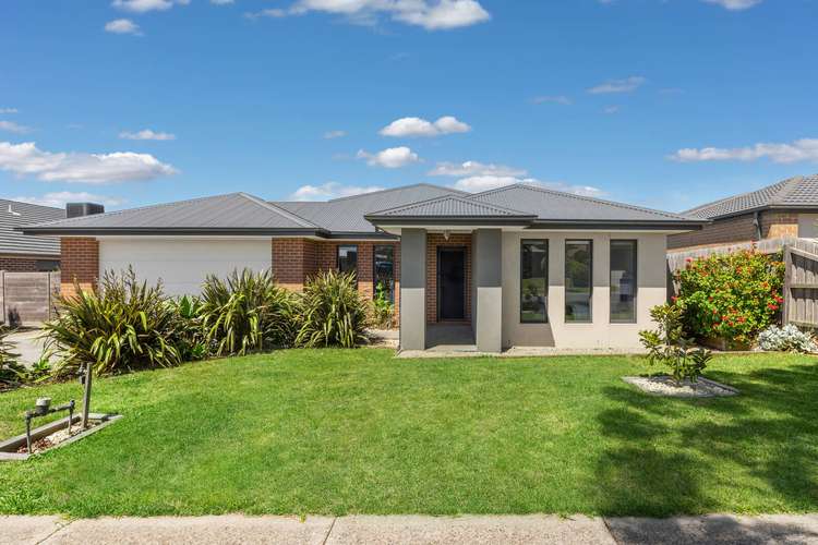 10 Gordon Boulevard, Gisborne VIC 3437