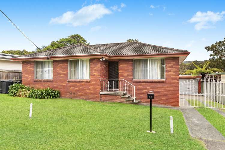 44 John Street, Forresters Beach NSW 2260