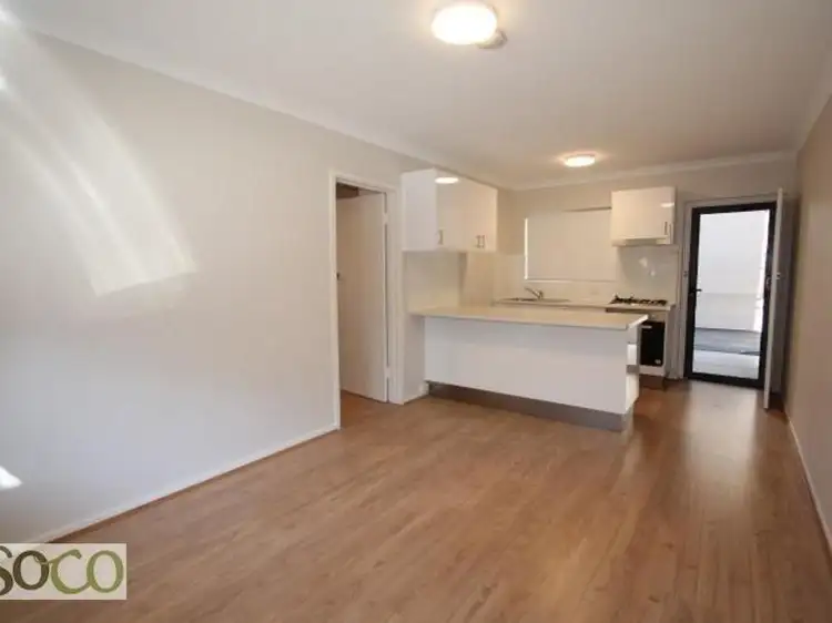 2/52 Onslow Road