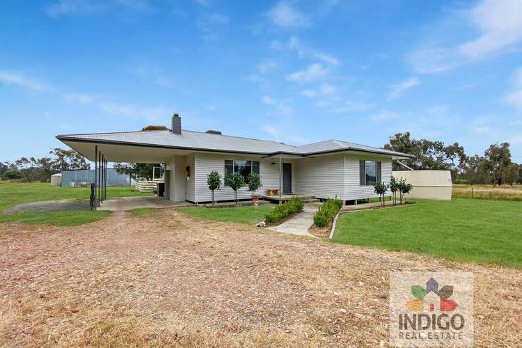 112 Settlers West Road, Chiltern VIC 3683