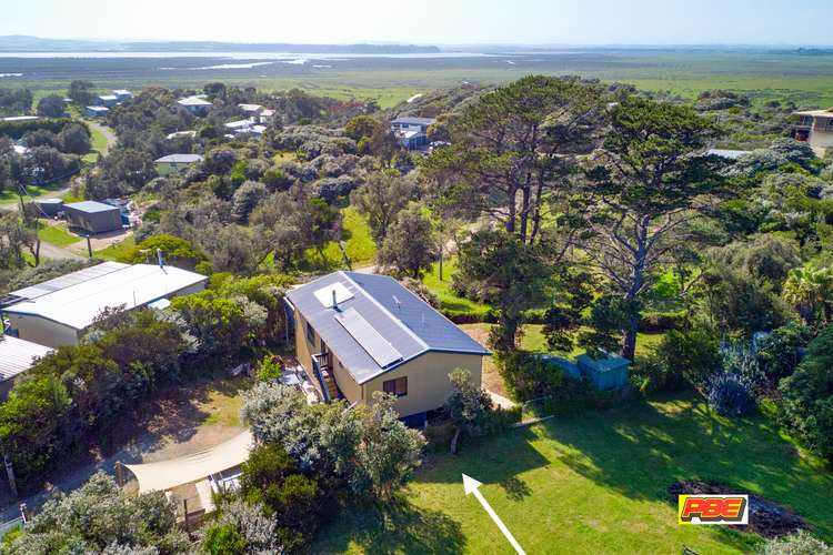 10 Outlook Drive, Venus Bay VIC 3956