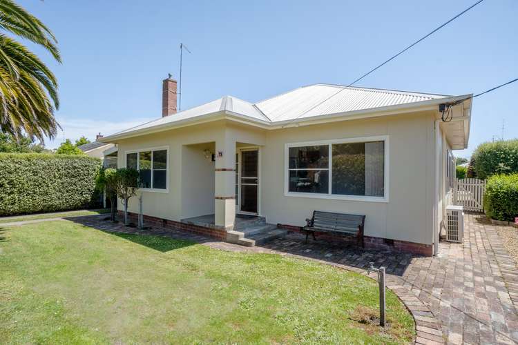 73 Jennings Street, Colac VIC 3250