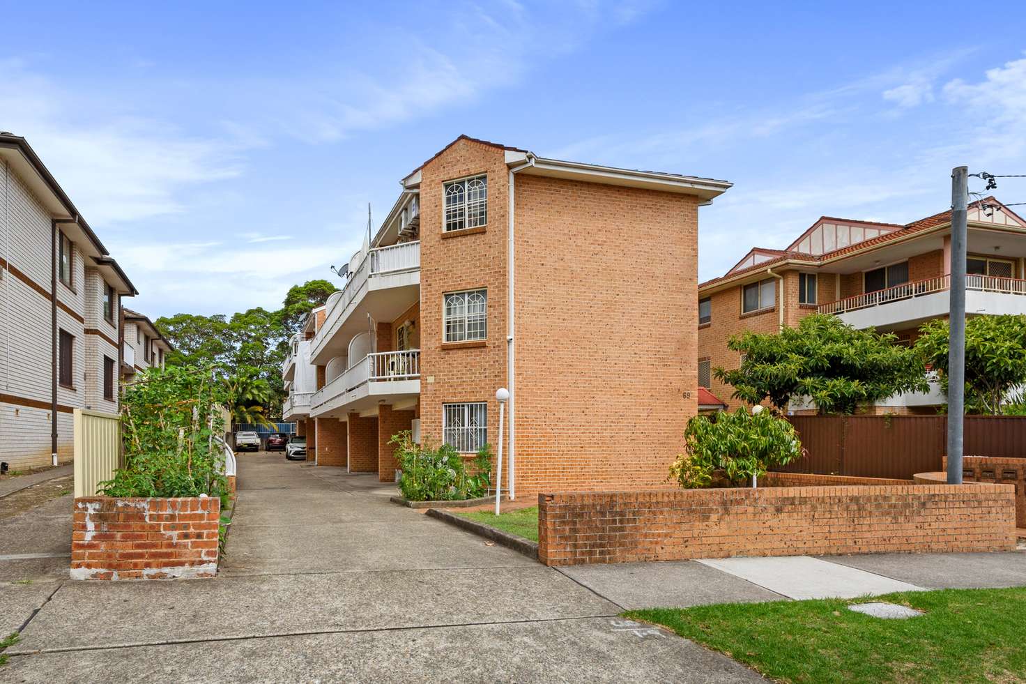 Main view of Homely unit listing, 2/69 Macquarie Road, Auburn NSW 2144