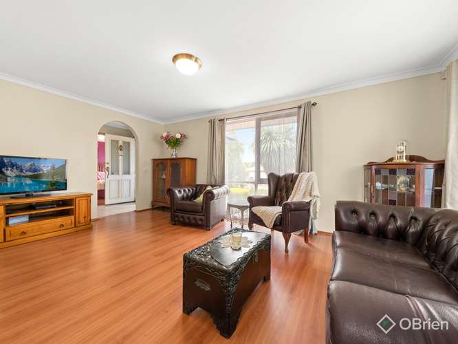 Fourth view of Homely house listing, 1 Cathie Court, Narre Warren VIC 3805