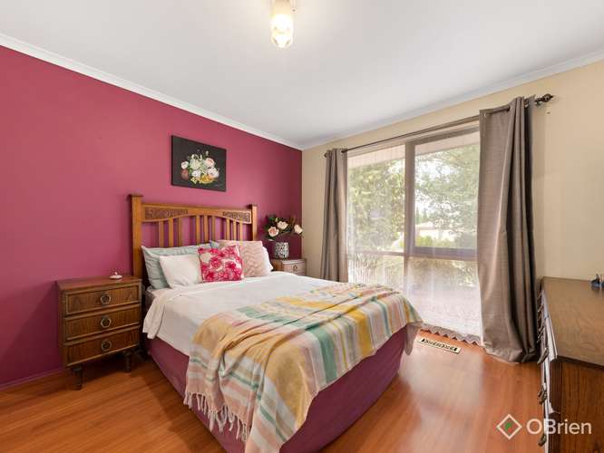 Sixth view of Homely house listing, 1 Cathie Court, Narre Warren VIC 3805
