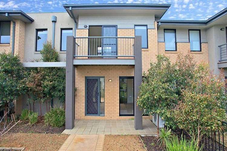 Main view of Homely townhouse listing, 2 Saratoga Walk, Epping VIC 3076