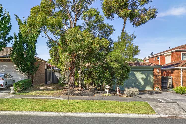 16 Martens Court, Taylors Lakes VIC 3038