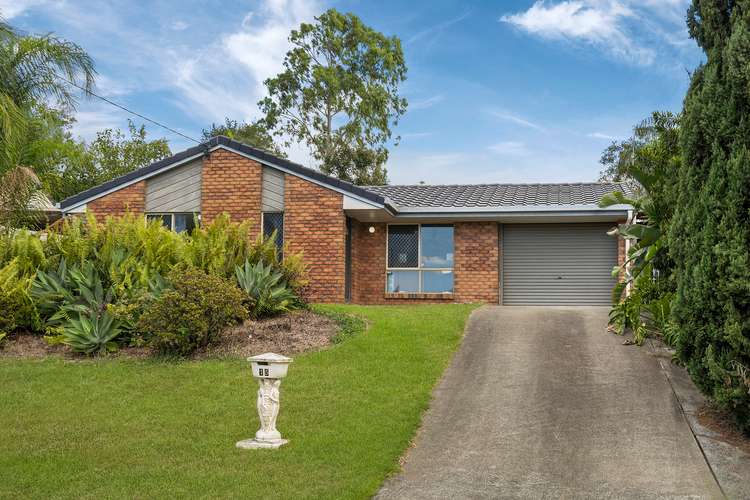 15 Duesbury Crescent, Edens Landing QLD 4207