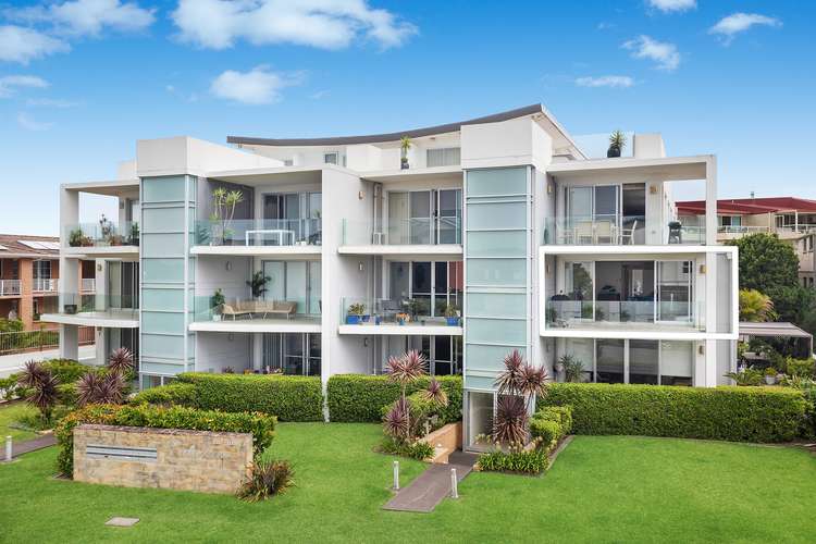 Main view of Homely apartment listing, 8/107 Ocean Parade, Blue Bay NSW 2261