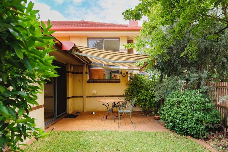 Main view of Homely townhouse listing, 4/33 Gooreen Street, Braddon ACT 2612