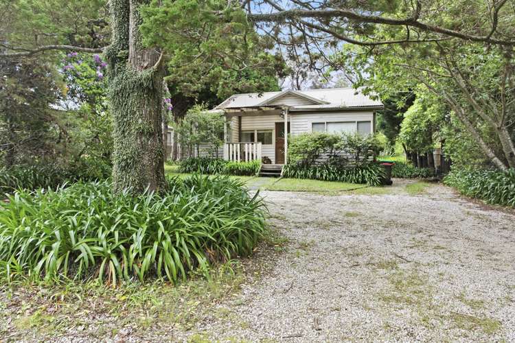 14 Lawson View Parade, Wentworth Falls NSW 2782