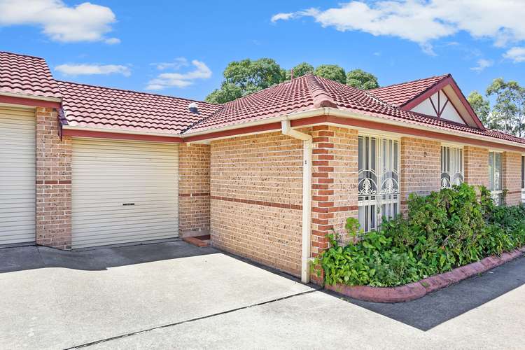 Main view of Homely villa listing, 5/185 Targo Road, Girraween NSW 2145