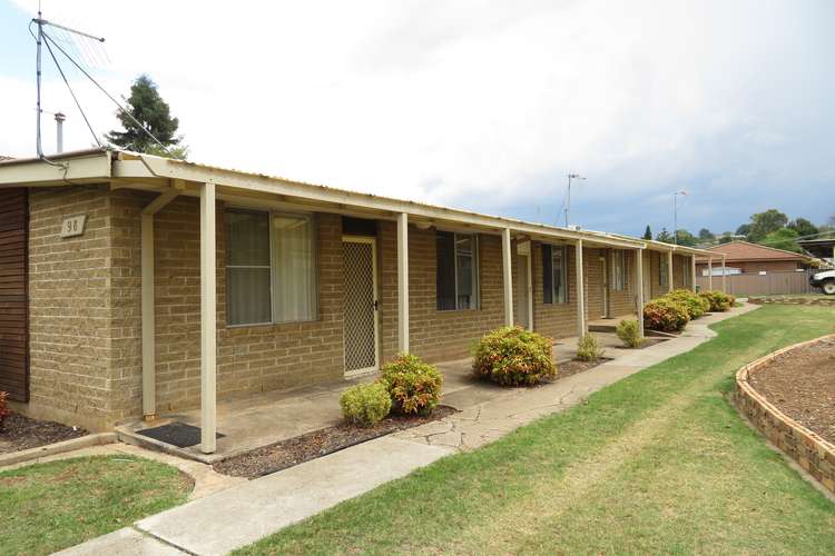Main view of Homely unit listing, 2/98 Lambert Street, Bathurst NSW 2795