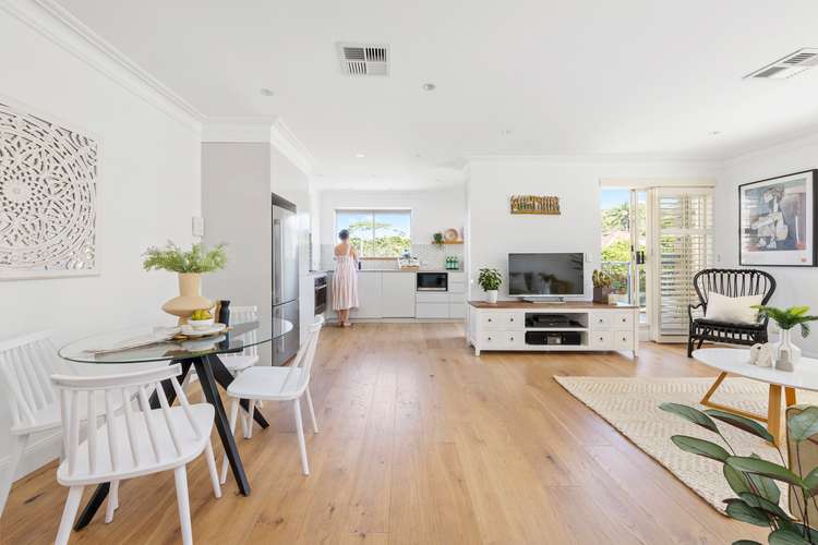 Main view of Homely unit listing, 30/7-11 Collaroy Street, Collaroy NSW 2097